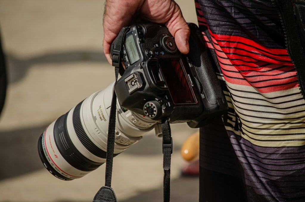 Canon EOS Rebel T7 DSLR Camera
